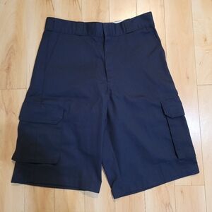 Dickies loose fit men's size 34 navy blue shorts